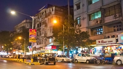 The Colaba Causeway in Mumbai. (Wikimedia Commons) The Colaba Causeway in Mumbai. (Wikimedia Commons)