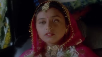 Rani Mukerji made her Bollywood debut as Mala in Raja Ki Aayegi Baraat (1997). Rani Mukerji made her Bollywood debut as Mala in Raja Ki Aayegi Baraat (1997).