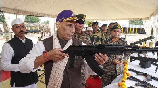 Defence minister Rajnath Singh during Shastra pooja on the occasion of Dussehra at Bhuj on Thursday. (PIB)