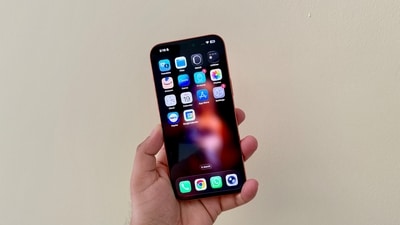 iPhone 17 series can capture video from front and back cameras at the same time. (Debashis Sarkar/ HT Photo)