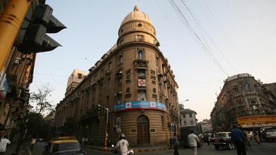 BMC to introduce Heritage Walks - Heritage Buildings in Mumbai - Central Bank of India at Fort, Mumbai - HT Photo by Hemant Padalkar 09.02.08