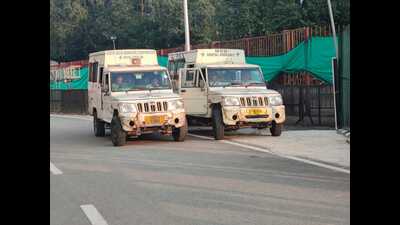 Dog-catching vans in place at the JLN stadium. (HT) Dog-catching vans in place at the JLN stadium. (HT)