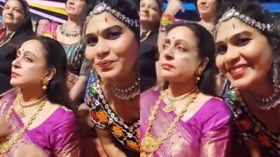 Hema Malini ignored a fan for selfie during a recent event. Hema Malini ignored a fan for selfie during a recent event.