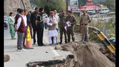 Himachal governor Shri Shiv Pratap Shukla assessing the damage in Manali on Friday. (Aqil Khan /HT) Himachal governor Shri Shiv Pratap Shukla assessing the damage in Manali on Friday. (Aqil Khan /HT)