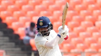 KL Rahul resumed batting on Day 2, and smacked 100 off 197 balls. (PTI) KL Rahul resumed batting on Day 2, and smacked 100 off 197 balls. (PTI)
