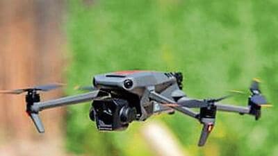 The state police’s 112 emergency helpline, earlier used mostly for complaints about local disputes or brawls, is now receiving frantic calls from villagers across districts about suspected thieves, drone sightings and supposedly strange movements at night (PHOTO FOR REPRESENTATION)