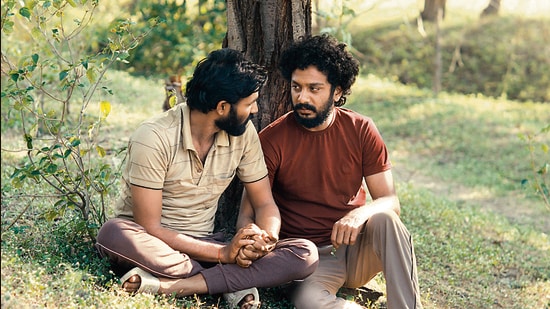 Bhushaan Manoj and Suraaj Suman are remarkable as the friends-turning-tentative-lovers Anand and Balya.