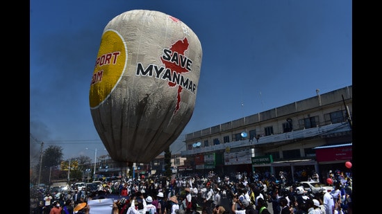 People protesting against the military coup in Myanmar on 20 Feb 2021. (Shutterstock)