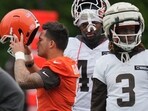 The Cleveland Browns vs Minnesota Vikings game takes place on Sunday, October 5.