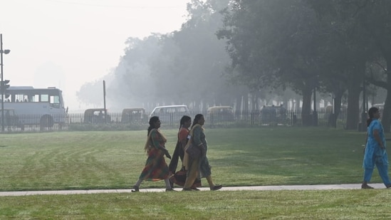 Delhi will receive heavier spells of rain over the next two days due to a strong western disturbance, the IMD said.(HT Photo/ Arvind Yadav)