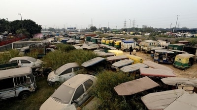 Bengaluru has 34 lakh vehicles over 15 years old, and despite incentives, compliance remains low due to voluntary participation and lack of awareness. (Amal KS/HT PHOTO) Bengaluru has 34 lakh vehicles over 15 years old, and despite incentives, compliance remains low due to voluntary participation and lack of awareness. (Amal KS/HT PHOTO)