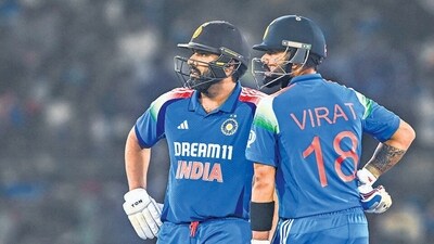 Rohit Sharma and Virat Kohli during a match for India. (HT_PRINT) Rohit Sharma and Virat Kohli during a match for India. (HT_PRINT)