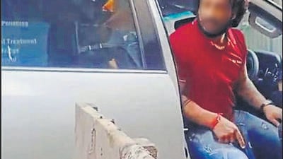 Initial probe revealed that the sanitation worker was working in the area after parking his garbage collection van on road. As the SUV driver was reversing his vehicle, a fight broke out between them over giving way to the Fortuner. (Video grab/HT Photo) Initial probe revealed that the sanitation worker was working in the area after parking his garbage collection van on road. As the SUV driver was reversing his vehicle, a fight broke out between them over giving way to the Fortuner. (Video grab/HT Photo)