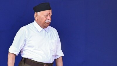 Mohan Bhagwat said a "clever Englishman" came to India and ruled the country by "replacing our spiritual mirror with a materialistic one”. (PTI File) Mohan Bhagwat said a "clever Englishman" came to India and ruled the country by "replacing our spiritual mirror with a materialistic one”. (PTI File)