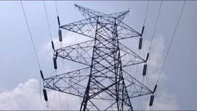 These employees are responsible for attending to residents’ electricity complaints registered through the state helpline number 1912. (HT Photo)