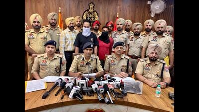 Three persons were arrested in connection with the murder of Sukhbinder Singh Calcutta, son of a former sarpanch, at Sehna bus stand in Barnala, deputy inspector general (Patiala range) Kuldeep Singh Chahal said on Sunday. (HT Photo) Three persons were arrested in connection with the murder of Sukhbinder Singh Calcutta, son of a former sarpanch, at Sehna bus stand in Barnala, deputy inspector general (Patiala range) Kuldeep Singh Chahal said on Sunday. (HT Photo)