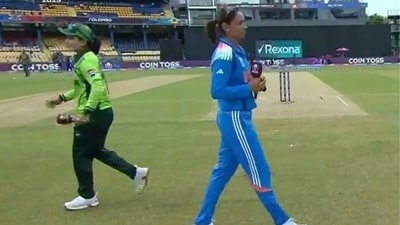 No handshakes between Harmanpreet Kaur and Fatima Sana at the toss. (Screengrab - JioHotstar) No handshakes between Harmanpreet Kaur and Fatima Sana at the toss. (Screengrab - JioHotstar)