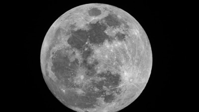 Why 2025's Harvest Moon is a rare October full moon (Unsplash) Why 2025's Harvest Moon is a rare October full moon (Unsplash)
