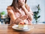 AI suggests eliminating sugar from your diet to promote weight loss.
