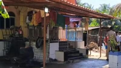 Elderly couple, daughter, seriously injured in suspected dacoity attack in their house Elderly couple, daughter, seriously injured in suspected dacoity attack in their house