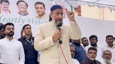 AIMIM chief Asaduddin Owaisi addresses a public meeting. (PTI)