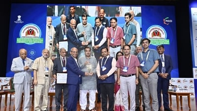 The award was conferred to IIT Mandi by Union Minister for Road Transport and Highways Nitin Gadkari, at a ceremony organized by FICCI in New Delhi. (Handout) The award was conferred to IIT Mandi by Union Minister for Road Transport and Highways Nitin Gadkari, at a ceremony organized by FICCI in New Delhi. (Handout)