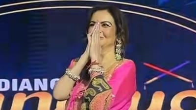 Nita Ambani at the Radiance Dandiya night at Jio World Convention Centre Nita Ambani at the Radiance Dandiya night at Jio World Convention Centre