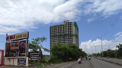 The 20-year-olds were found dead at an under-construction building site in Virar. Police suspect they died by suicide.