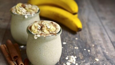 Banana smoothie with oats (Adobe Stock) Banana smoothie with oats (Adobe Stock)