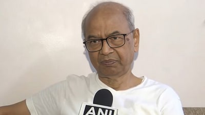Rakesh Kishore approached the dais on the raised platform, removed his shoe, and attempted to throw it towards the judges, including Chief Justice of India (CJI) Justice BR Gavai. Security personnel quickly intervened and foiled the attempt. (ANI) Rakesh Kishore approached the dais on the raised platform, removed his shoe, and attempted to throw it towards the judges, including Chief Justice of India (CJI) Justice BR Gavai. Security personnel quickly intervened and foiled the attempt. (ANI)