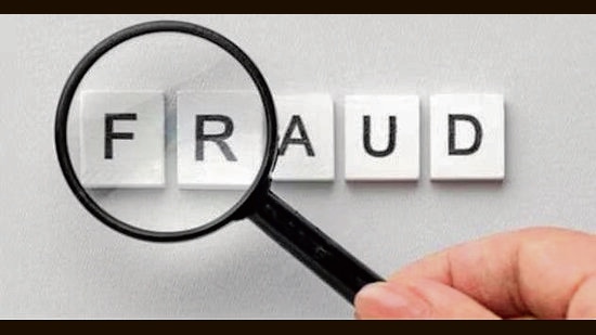 Police have arrested two men for allegedly posing as doctors and duping a city resident of ₹7.5 lakh through a fraudulent online appointment link. The victim had lodged a complaint at the cyber crime police station on September 27. (HT File)