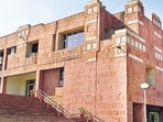 Academic expenses fell by half since 2017–18, the JNUTA report notes, adding that seniority rules were scrapped and discretionary dean appointments continue. (HT Archive)