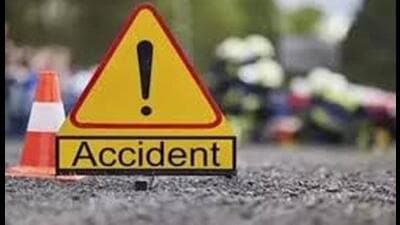 According to police, the accident occurred on Tuesday night around 10.45 pm near Khabal village on Chirgaon-Khabal road, when the driver reportedly lost control of the vehicle, resulting in the vehicle veering off the road into a 300 metres gorge around. (File)