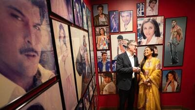 Britain's Prime Minister Sir Keir Starmer, left, meets Bollywood actor Rani Mukerji, right, during a visit to Yash Raj films, a Bollywood studio, in Mumbai, India, Wednesday, Oct. 8, 2025. (Stefan Rousseau/PA via AP, Pool) (AP) Britain's Prime Minister Sir Keir Starmer, left, meets Bollywood actor Rani Mukerji, right, during a visit to Yash Raj films, a Bollywood studio, in Mumbai, India, Wednesday, Oct. 8, 2025. (Stefan Rousseau/PA via AP, Pool) (AP)