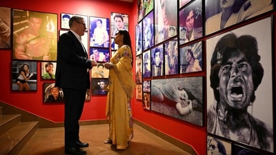 British Prime Minister Keir Starmer interacts with actor Rani Mukerji during a visit to Yash Raj Films in Mumbai, India, October 8, 2025. Leon Neal/Pool via REUTERS (via REUTERS)