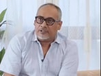 Abhinav Kashyap's comments on Shah Rukh Khan have not been received well online. Abhinav Kashyap's comments on Shah Rukh Khan have not been received well online.