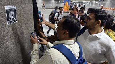 Commuters were also unable to book tickets for the Acharya Atre Chowk to Cuffe Parade stretch of the aqua line (Metro 3), which was thrown open to the public on Thursday (Anshuman Poyrekar/HT Photo) Commuters were also unable to book tickets for the Acharya Atre Chowk to Cuffe Parade stretch of the aqua line (Metro 3), which was thrown open to the public on Thursday (Anshuman Poyrekar/HT Photo)