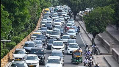 In an earlier press statement, Noida Traffic Police had stated that in case of heavy congestion at the Mahamaya Flyover, traffic could be diverted through internal sector roads, including Sector 37, Botanical Garden, and Sectors 18 and 16. However, officials confirmed that no diversions were needed on Thursday. (Sunil Ghosh/HT Photo)