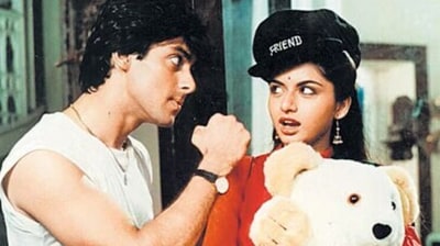 Salman Khan and Bhagyashree in a still from Maine Pyaar Kiya (1989)