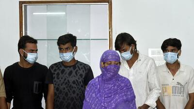 Officers said that Arshi shared with Rehan that she was facing problems at her home. About a month ago, Rehan allegedly gave her sleeping pills to spike her husband’s food so that he would die. But she insisted on his help in the matter so that they could live together. (Sakib Ali/HT Photo) Officers said that Arshi shared with Rehan that she was facing problems at her home. About a month ago, Rehan allegedly gave her sleeping pills to spike her husband’s food so that he would die. But she insisted on his help in the matter so that they could live together. (Sakib Ali/HT Photo)