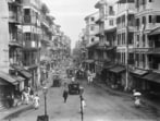 Borah Bazaar, Bombay, circa 1935. In The Dead Man in the Silver Market, Aubrey Menen recounts witnessing a British soldier killing an Indian civilian in broad daylight at a market just like the one in the picture. (Getty Images)