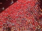China’s 36-lane highway jammed as millions returned from holiday, leaving endless queues at Wuzhuang toll station.