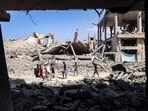 Israel and Hamas have agreed on the first phase of a Gaza ceasefire and hostage-prisoner exchange deal, based on a 20-point plan proposed by US President Donald Trump. Israel and Hamas have agreed on the first phase of a Gaza ceasefire and hostage-prisoner exchange deal, based on a 20-point plan proposed by US President Donald Trump.