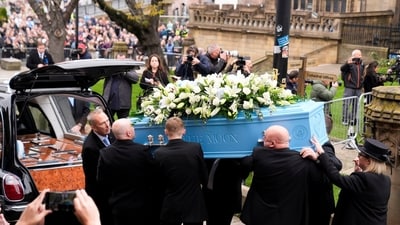 Iconic boxer Ricky Hatton was found dead at his home in Hyde on September 14 at teh age of 46. On Friday, October 10, 2025, his coffin was carried out of Manchester Cathedral following a funeral ceremony attended by family, friends, and other known names, paying tribute to him.(Danny Lawson/PA via AP) (AP) Iconic boxer Ricky Hatton was found dead at his home in Hyde on September 14 at teh age of 46. On Friday, October 10, 2025, his coffin was carried out of Manchester Cathedral following a funeral ceremony attended by family, friends, and other known names, paying tribute to him.(Danny Lawson/PA via AP) (AP)