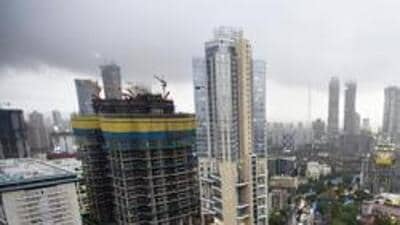 Buildings taller than 120 metres were earlier subject to approval of the Brihanmumbai Municipal Corporation’s High Rise Committee (HT PHOTO) Buildings taller than 120 metres were earlier subject to approval of the Brihanmumbai Municipal Corporation’s High Rise Committee (HT PHOTO)