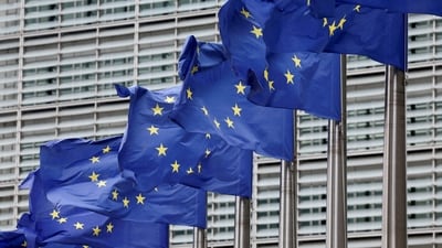 FILE PHOTO: European Union flags flutter outside the EU Commission headquarters in Brussels, Belgium July 16, 2025. REUTERS/Yves Herman//File Photo (REUTERS)