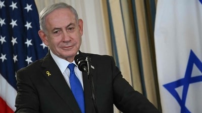 In the hours leading up to the Israeli Cabinet's vote, Israeli strikes continued. (AFP) In the hours leading up to the Israeli Cabinet's vote, Israeli strikes continued. (AFP)