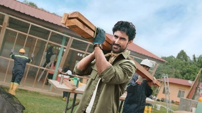 Seagram’s 100 Pipers Travel Gear launches the 'Be Remembered for Good' campaign with ambassadors Kunal Kapoor, Bhumi Pednekar, Anand Malligavad, and Taran Chhabra.