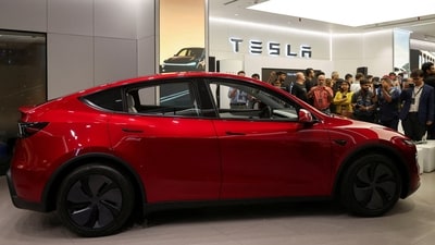 This new probe would add to many other open investigations into Musk’s company. (REUTERS/File Photo)