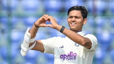 Yashasvi Jaiswal hit 22 fours in his fifth 150-plus score in tests to show why he is one of the world's most exciting batsmen. (Hindustan Times) Yashasvi Jaiswal hit 22 fours in his fifth 150-plus score in tests to show why he is one of the world's most exciting batsmen. (Hindustan Times)